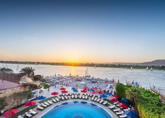 Sonesta St. George Hotel - Convention Center
